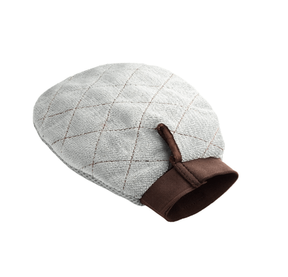 Hunter grooming glove for dog hair care