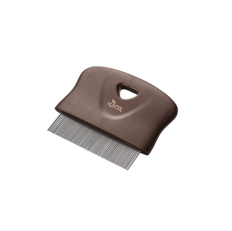 Hunter comb for removing fleas and nits for a dog and a cat