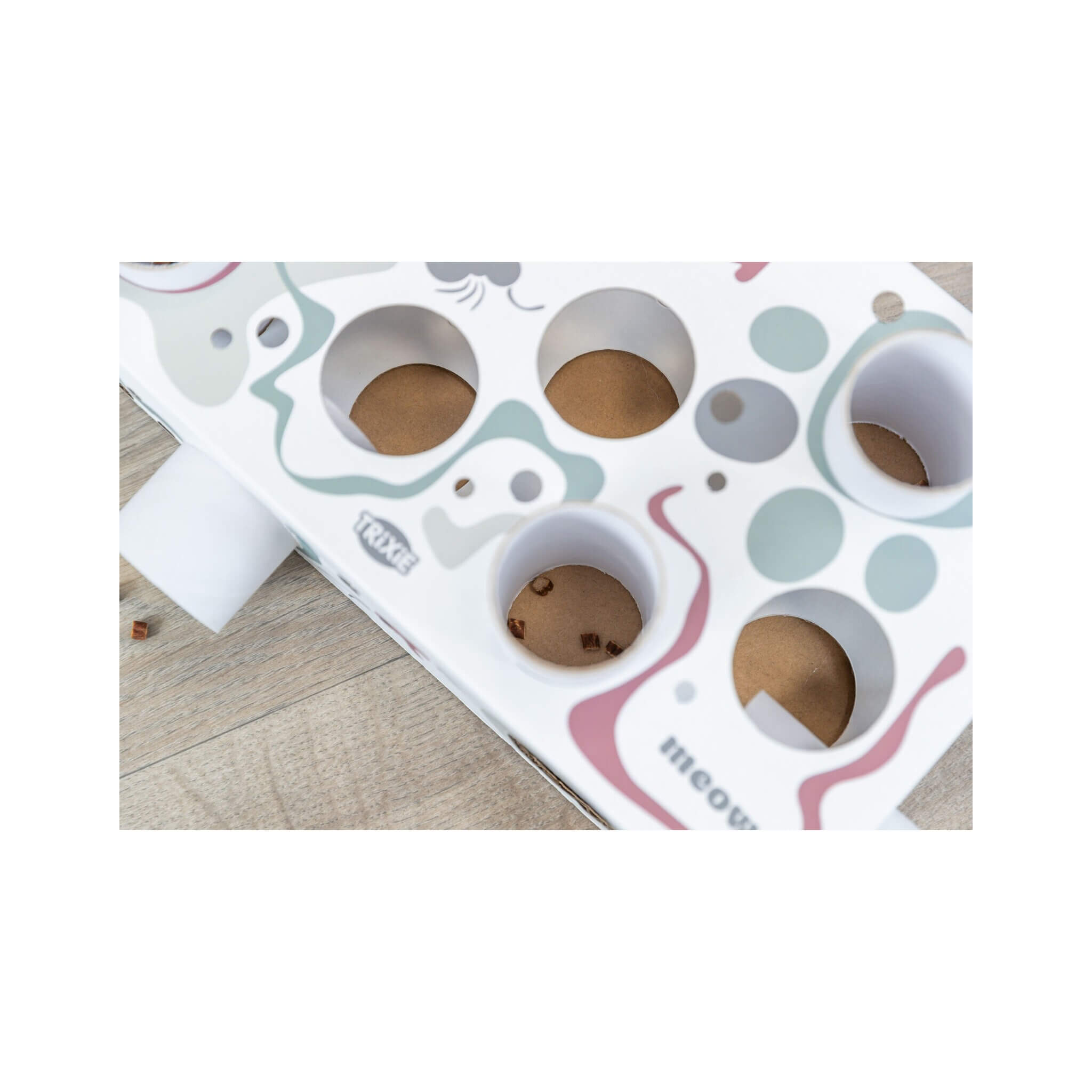 Cat Activity Paws'n'Treats Box - educational toy for cats