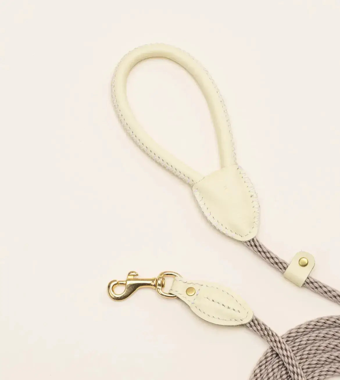 A luxurious set of dog accessories - handmade, premium