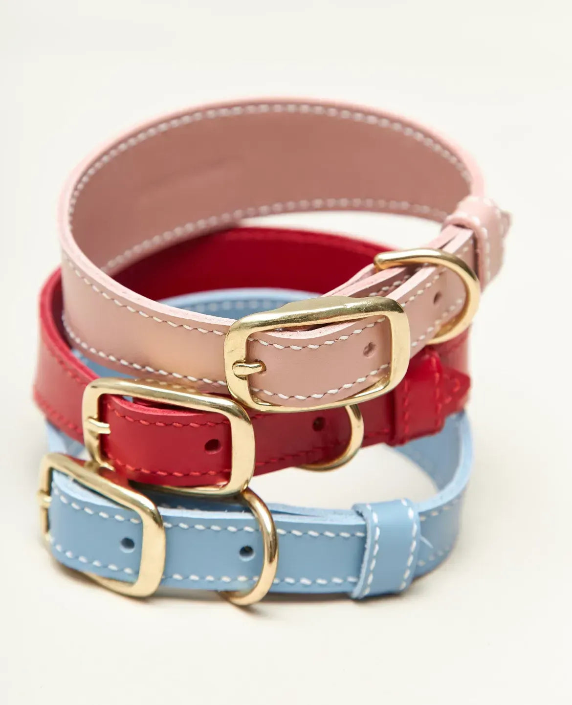 "Almond" dog collar - lightness, comfort and handcraft