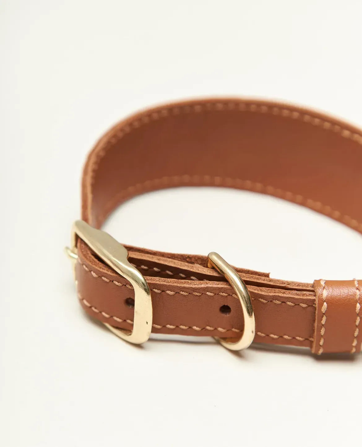"Almond" dog collar - lightness, comfort and handcraft